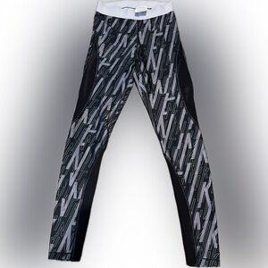 Girls black/gray/ mesh spandex, Nike pro hyper cool size extra small pants